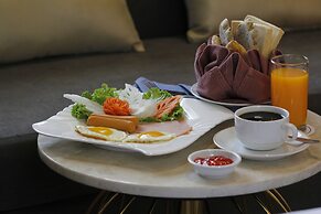 Royal Benja Hotel