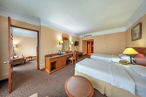 Royal Benja Hotel