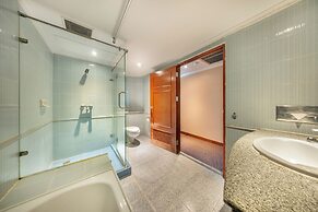 Royal Benja Hotel