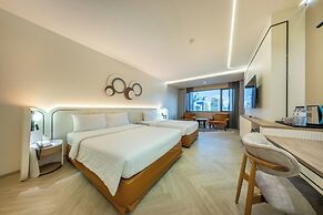 Royal Benja Hotel