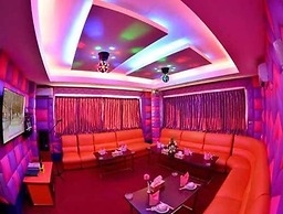 Golden Butterfly Hotel