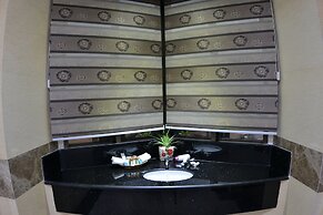 Golden Butterfly Hotel