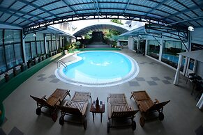 Golden Butterfly Hotel