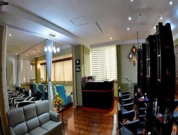 Golden Butterfly Hotel