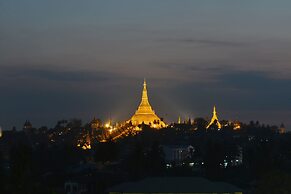 Golden Butterfly Hotel