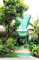 Reyna's The Haven and Gardens