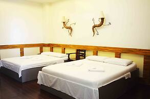 Reyna's The Haven and Gardens