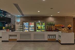 Hyatt Place Shenzhen Airport