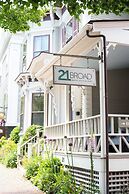 21 Broad Hotel