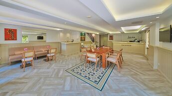 Livia Hotel