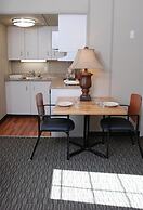 Triple J Hotel & Cabins