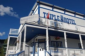 Triple J Hotel & Cabins