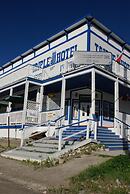 Triple J Hotel & Cabins