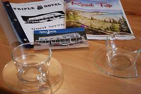 Triple J Hotel & Cabins