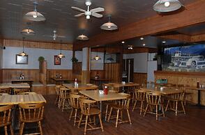 Triple J Hotel & Cabins