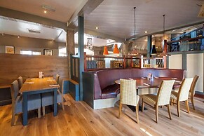 Premier Inn Tamworth Central