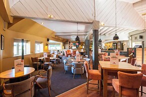 Premier Inn Tamworth Central