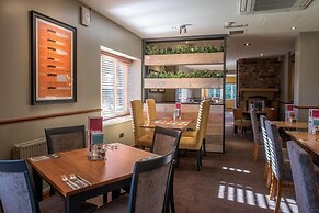 Premier Inn Walsall - M6 J10