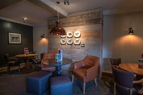 Premier Inn Walsall - M6 J10