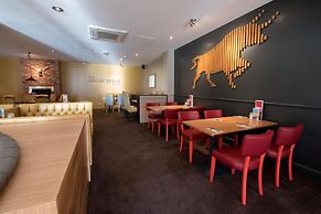 Premier Inn Walsall - M6 J10