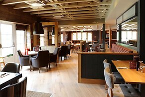 Premier Inn Redditch North - A441