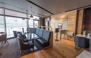Premier Inn Birmingham Longbridge