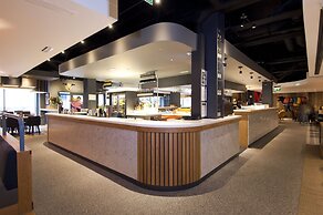 Premier Inn Halifax Town Centre
