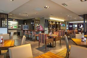 Premier Inn Wrexham City Centre