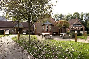 Premier Inn Bridgend - M4 J35