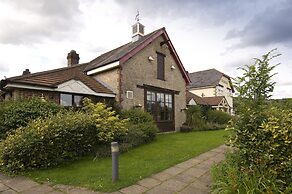 Premier Inn Caerphilly Crossways