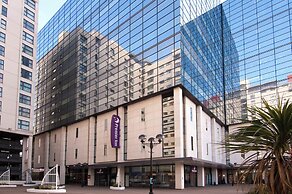 Premier Inn Cardiff Cc Queen Street