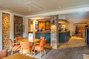 Premier Inn Guildford North - A3