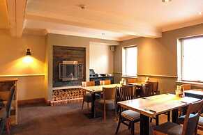 Premier Inn Guildford North - A3