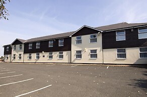 Premier Inn Cheltenham North West