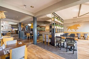 Premier Inn Gloucester - Longford