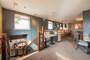 Premier Inn Gloucester - Longford