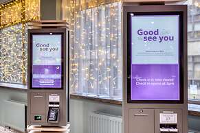 Premier Inn Glasgow City - George Square