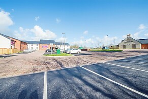 Premier Inn Haverfordwest - North/A40