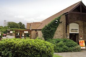 Premier Inn Hull West