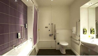 Premier Inn Inverness Millburn Rd