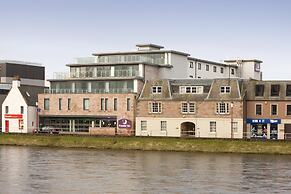 Premier Inn Inverness Centre - River Ness