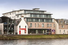 Premier Inn Inverness Centre - River Ness