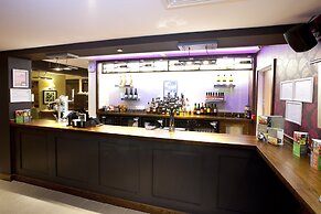 Premier Inn Inverness Centre - River Ness