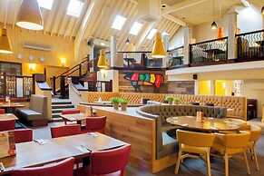 Premier Inn Milton Keynes Central - Xscape