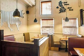 Premier Inn Milton Keynes Central - Xscape