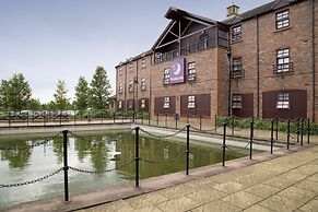 Premier Inn Milton Keynes Sw - Furzton Lake