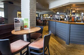 Premier Inn Leeds / Bradford Airport