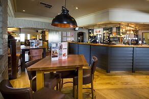 Premier Inn Leeds / Bradford Airport