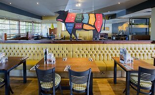 Premier Inn Leeds / Bradford Airport