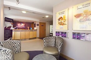 Premier Inn Huddersfield Central